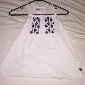 Abercrombie and Fitch top